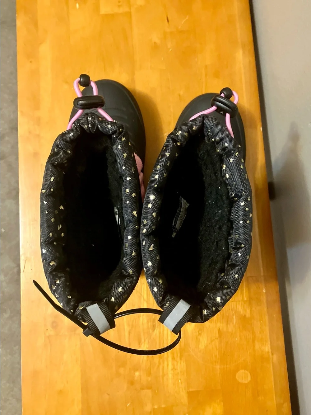 Northside Frosty II Insulated Winter Boots, Black w/Gold Flecks - Size 1 (VGUC)
